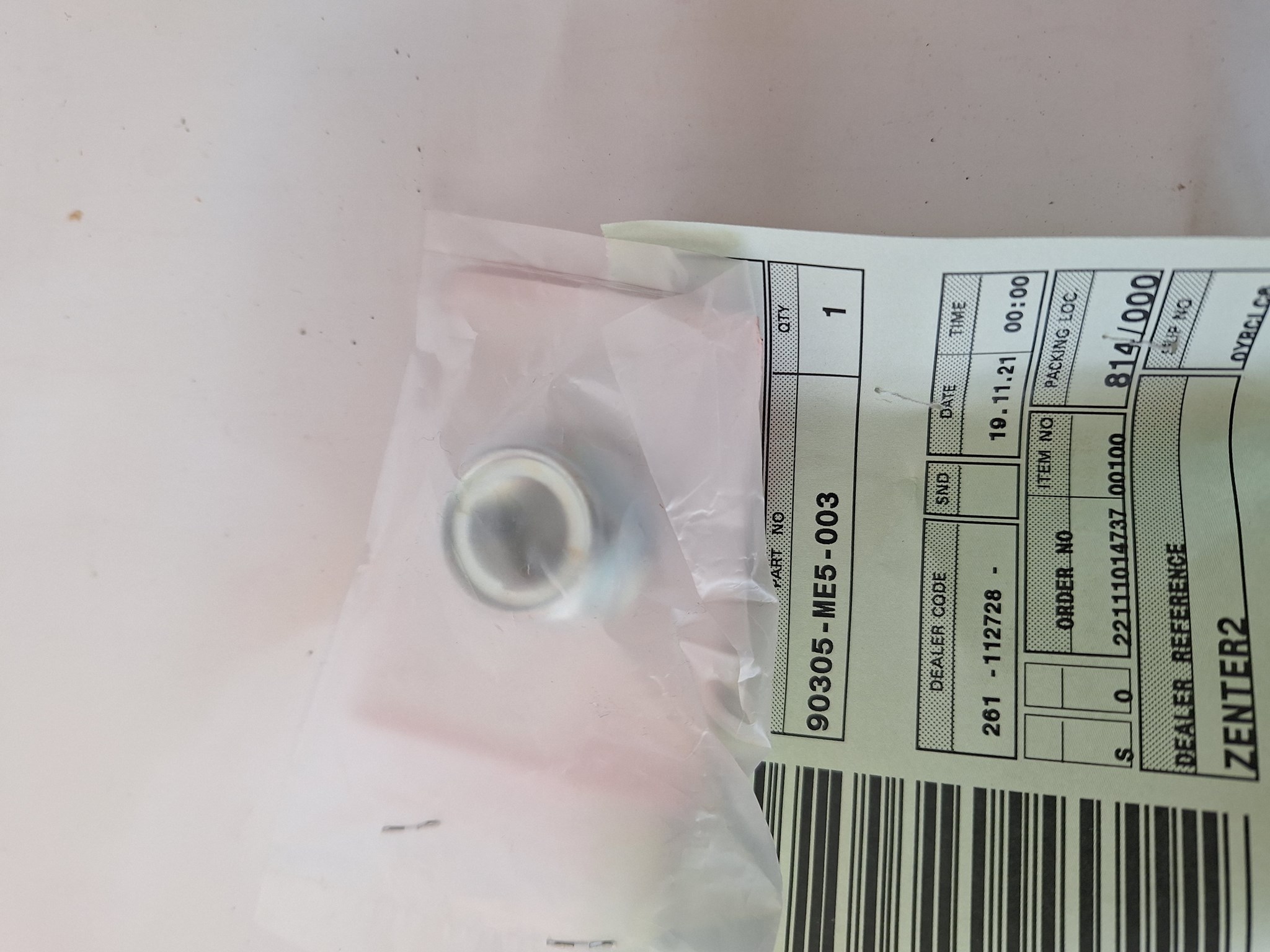 Bild von FLANSCHENMUTTER, 16MM  90305-ME5-003  CBX 650 ED